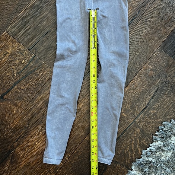 44. FP Movement Happiness Runs Crop & Good Karma Leggings - Grey - XS/S - Picture 3 of 10